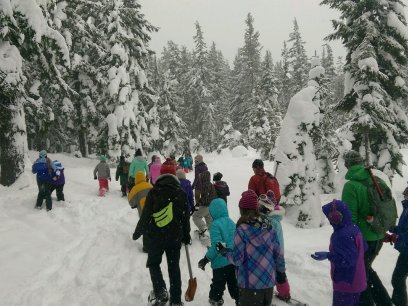 Fourth grade students at Deschutes National Forest during Discover Your Forest's 2016 BioBlitz