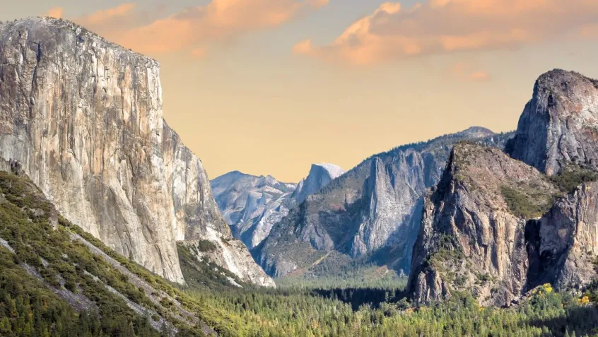 Yosemite National Park landscape scenery